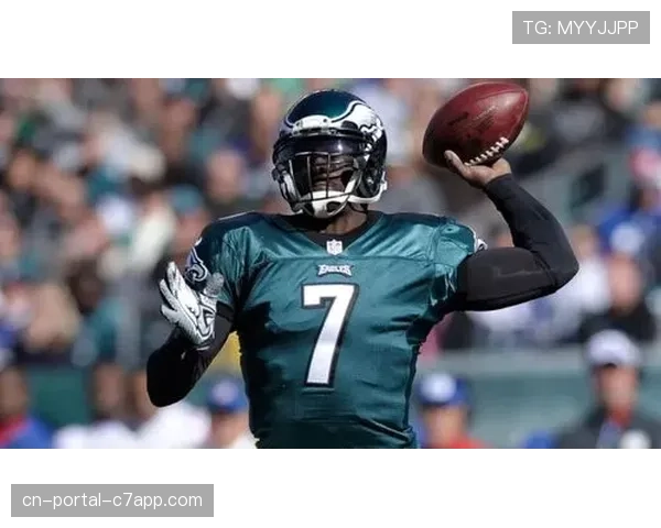 图阿官宣加盟猎鹰：接受底薪抢占左撇子四分卫佩尼克斯生存空间